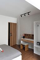 Zeus Living Central Hotel