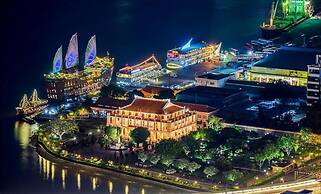 Zeus Living Central Hotel