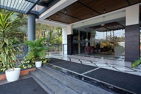 Nexstay Rivermouth International