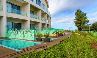 Almond hotel