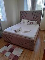 Lux Suites Juniours Apartments Bamburi