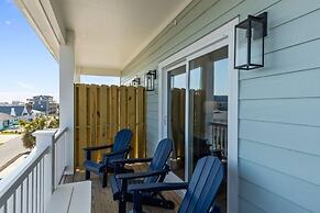 Terminal Sea 3 Bedroom Townhouse by RedAwning