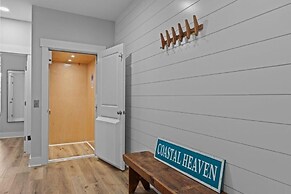 Terminal Sea 3 Bedroom Townhouse by RedAwning