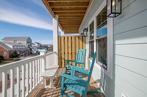 Terminal Sea 3 Bedroom Townhouse by RedAwning