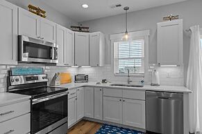 Terminal Sea 3 Bedroom Townhouse by RedAwning