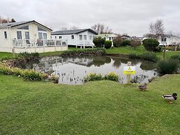 Charming 3 Bedroom Lodge Manor Park Hunstanton