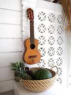 Love Coconut Bungalow