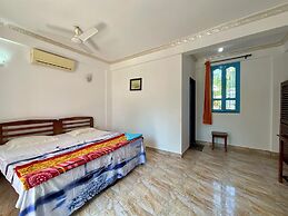 Thomas Ashwem x One Light Stays