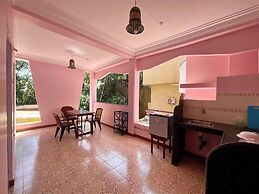 Thomas Ashwem x One Light Stays