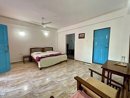 Thomas Ashwem x One Light Stays