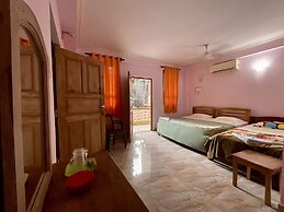 Thomas Ashwem x One Light Stays