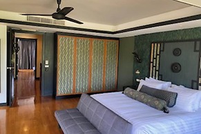 Poolside Luxury Laguna 2-bed Villa in Cherngtalay
