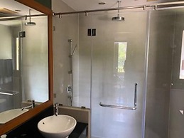 Poolside Luxury Laguna 2-bed Villa in Cherngtalay