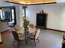 Poolside Luxury Laguna 2-bed Villa in Cherngtalay