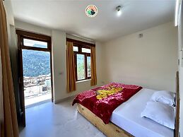 Vashishth x One Light Stays