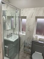 Beautiful 3-bed House in Romford