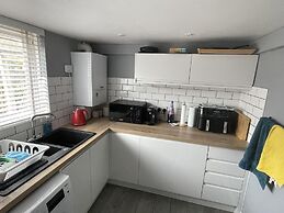 Beautiful 3-bed House in Romford