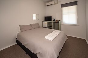 The Centennial Hotel Gulgong