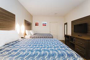 Palace Inn Blue I-45 & College Ave