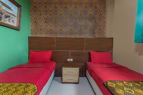 Hotel D'Madinah Inn - Gentan