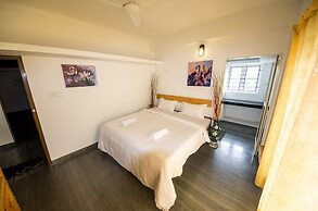 The WAVES by the Beach Inn