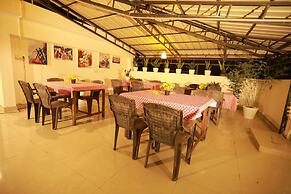 The WAVES by the Beach Inn