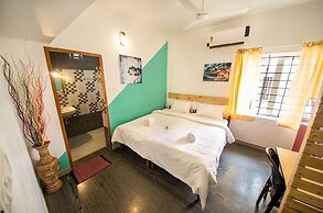 The WAVES by the Beach Inn