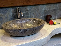 Luxury Balinese 3-bedroom Villa in Seminyak - A Popular Choice!