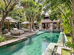 Luxury Balinese 3-bedroom Villa in Seminyak - A Popular Choice!