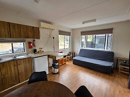 Stawell Grampians Gate C & C Park