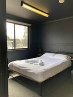 Stawell Grampians Gate C & C Park