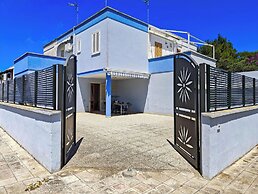 Villetta Azzurra near the sea