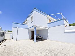 Villetta Azzurra near the sea