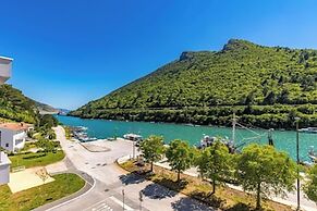 Seafront Villa Andrijana