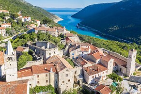 Seafront Villa Andrijana