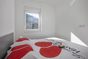 Apartment La Health