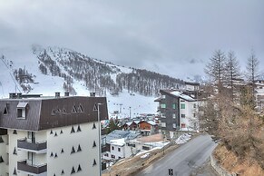 Simona Luxury Apartment few steps from sk