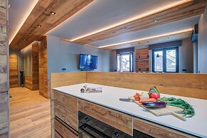 Simona Luxury Apartment few steps from sk