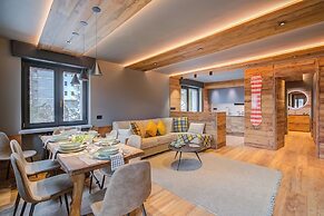 Simona Luxury Apartment few steps from sk