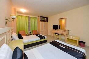 OYO 2487 Sampurna Jaya Hotel