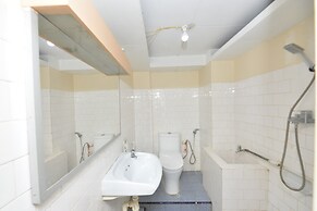 OYO 2487 Sampurna Jaya Hotel