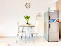 Gorgeous Posh Studio Apartment