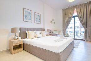 Gorgeous Posh Studio Apartment