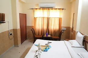 Goroomgo Rajpal Palace Udaipur