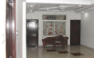 Goroomgo Rajpal Palace Udaipur