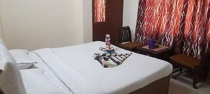 Goroomgo Rajpal Palace Udaipur