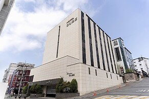 CUBE HOTEL
