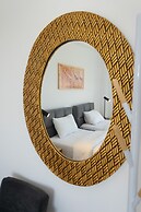 Modern and Luxurious Apartment in a Prime Resort