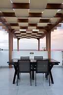 Modern and Luxurious Apartment in a Prime Resort