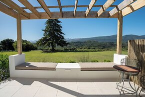 Crags Country Lodge